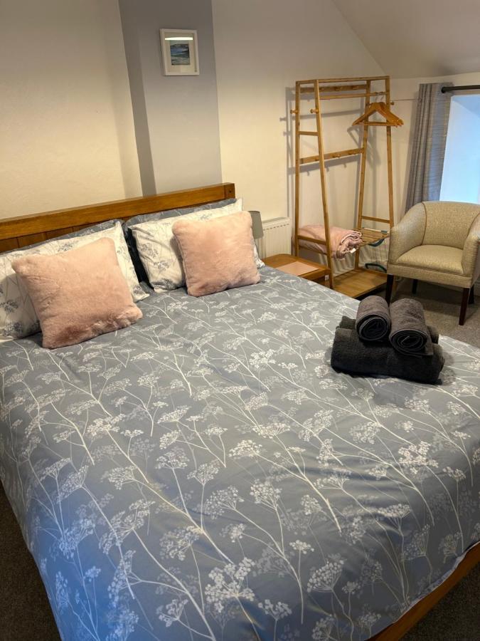 Pendragon Villa เพนแซนซ์ ภายนอก รูปภาพ